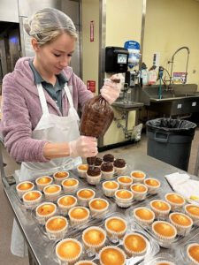 Front-Line Retail Teams Bring the 'Fresh' to R² Fresh Solutions