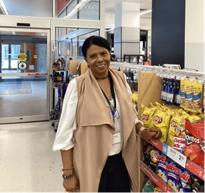 Advantage Retail Sales Specialist Lisa Taitt Brings Her A-Game to Pharmacy Segment